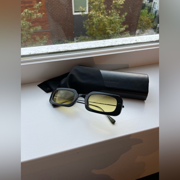 The Backyard Sunglasses in Black & Yellow Mono
WeWoreWhat - Picture 7 of 13